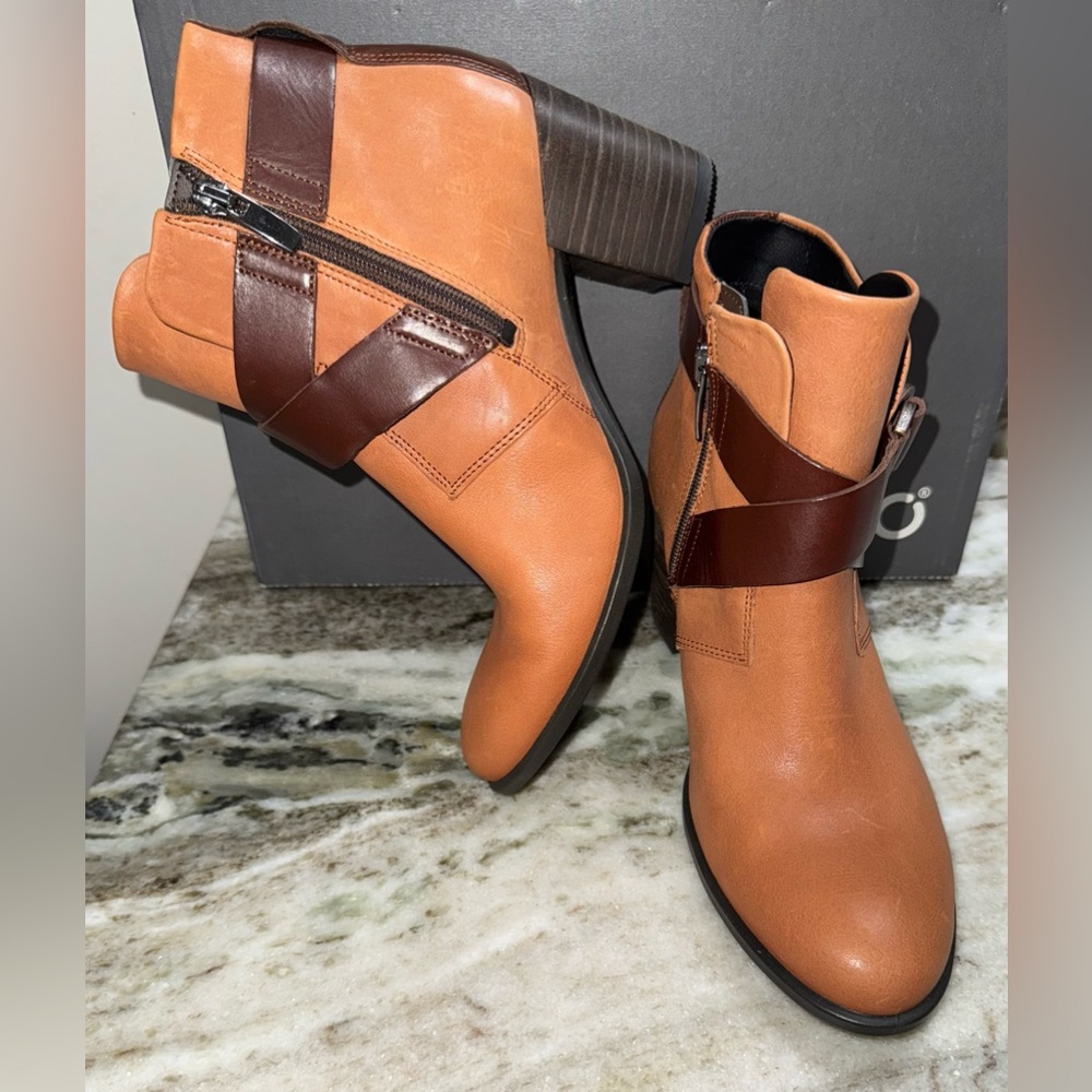 ECCO Shape 55 Mid Cut Boot 36